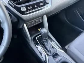 Toyota Corolla thumbnail 24