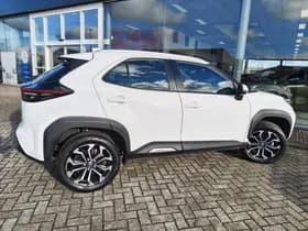 Toyota Yaris Cross thumbnail 5