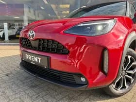Toyota Yaris Cross thumbnail 2