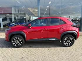 Toyota Yaris Cross thumbnail 3