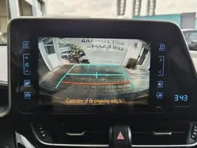 Toyota C-HR thumbnail 19