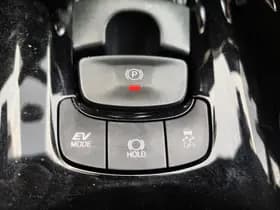 Toyota C-HR thumbnail 23