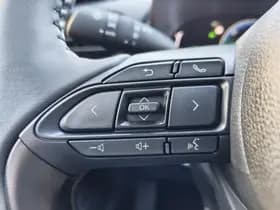 Toyota Yaris Cross thumbnail 12