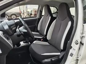 Toyota Aygo thumbnail 24