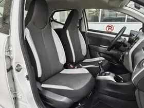 Toyota Aygo thumbnail 25