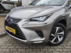 Lexus NX thumbnail 2