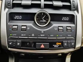 Lexus NX thumbnail 22