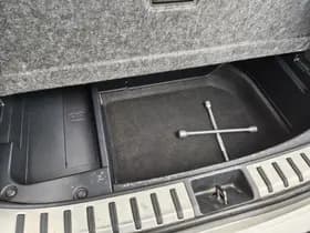 Lexus NX thumbnail 44
