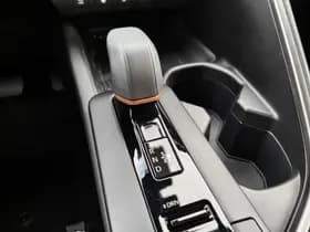Toyota C-HR thumbnail 23