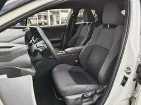 Toyota C-HR thumbnail 28