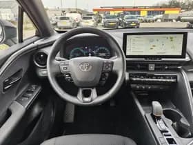 Toyota C-HR thumbnail 8