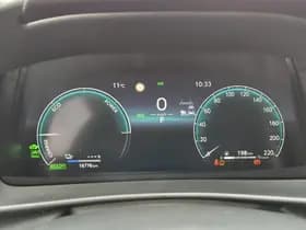 Toyota C-HR thumbnail 10