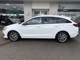 Hyundai i30 thumbnail 3