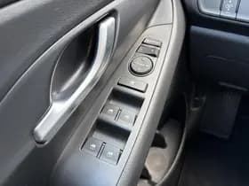 Hyundai i30 thumbnail 27