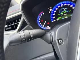 Toyota Corolla thumbnail 12