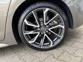 Toyota Corolla thumbnail 37