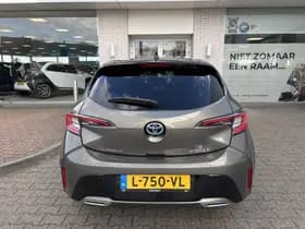Toyota Corolla thumbnail 7