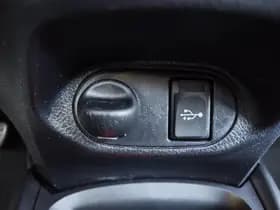 Toyota Yaris thumbnail 21
