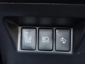 Toyota Yaris thumbnail 26