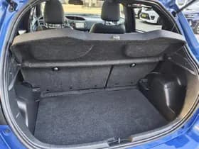 Toyota Yaris thumbnail 35