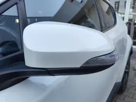 Toyota C-HR thumbnail 39