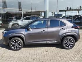 Toyota Yaris Cross thumbnail 3