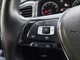 Volkswagen T-Roc thumbnail 14