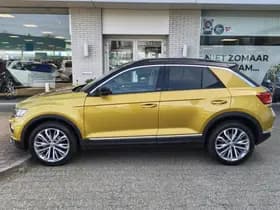 Volkswagen T-Roc thumbnail 3