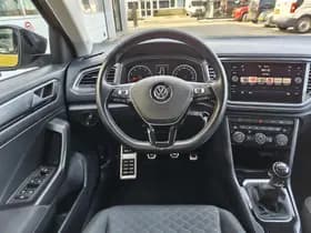 Volkswagen T-Roc thumbnail 8