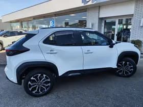 Toyota Yaris Cross thumbnail 5