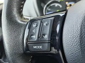Toyota Yaris thumbnail 13