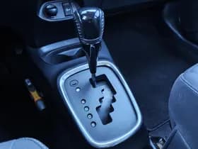 Toyota Yaris thumbnail 20