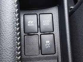 Toyota Yaris thumbnail 21