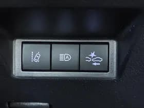 Toyota Yaris thumbnail 24