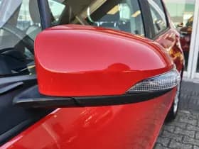 Toyota Yaris thumbnail 34