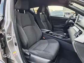 Toyota C-HR thumbnail 29