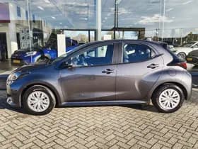 Toyota Yaris thumbnail 3