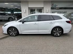 Toyota Corolla thumbnail 3