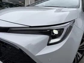 Toyota Corolla thumbnail 38