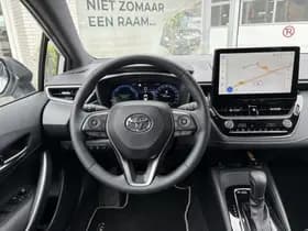 Toyota Corolla thumbnail 8