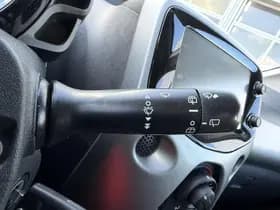 Toyota Aygo thumbnail 12