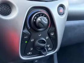 Toyota Aygo thumbnail 21