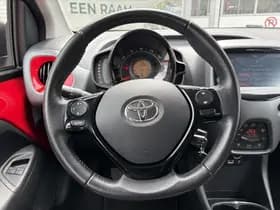 Toyota Aygo thumbnail 8