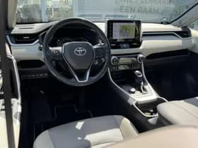 Toyota RAV4 thumbnail 16
