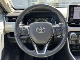 Toyota RAV4 thumbnail 20