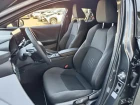 Toyota C-HR thumbnail 26