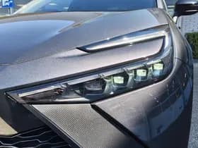 Toyota C-HR thumbnail 34