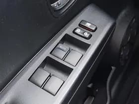 Toyota Yaris thumbnail 19