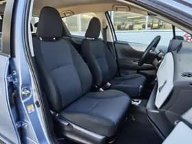 Toyota Yaris thumbnail 24