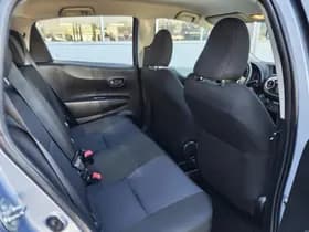 Toyota Yaris thumbnail 25